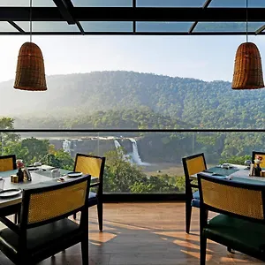 ***** Station touristique Flora Misty Falls Inde